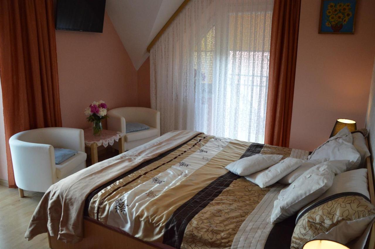Appartement Amel Orawa à Podwilk Extérieur photo